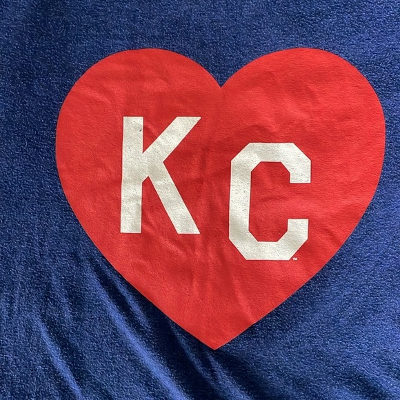 Charlie Hustle Navy KC Heart Tee unisex size medium kansas city - Picture 4 of 8